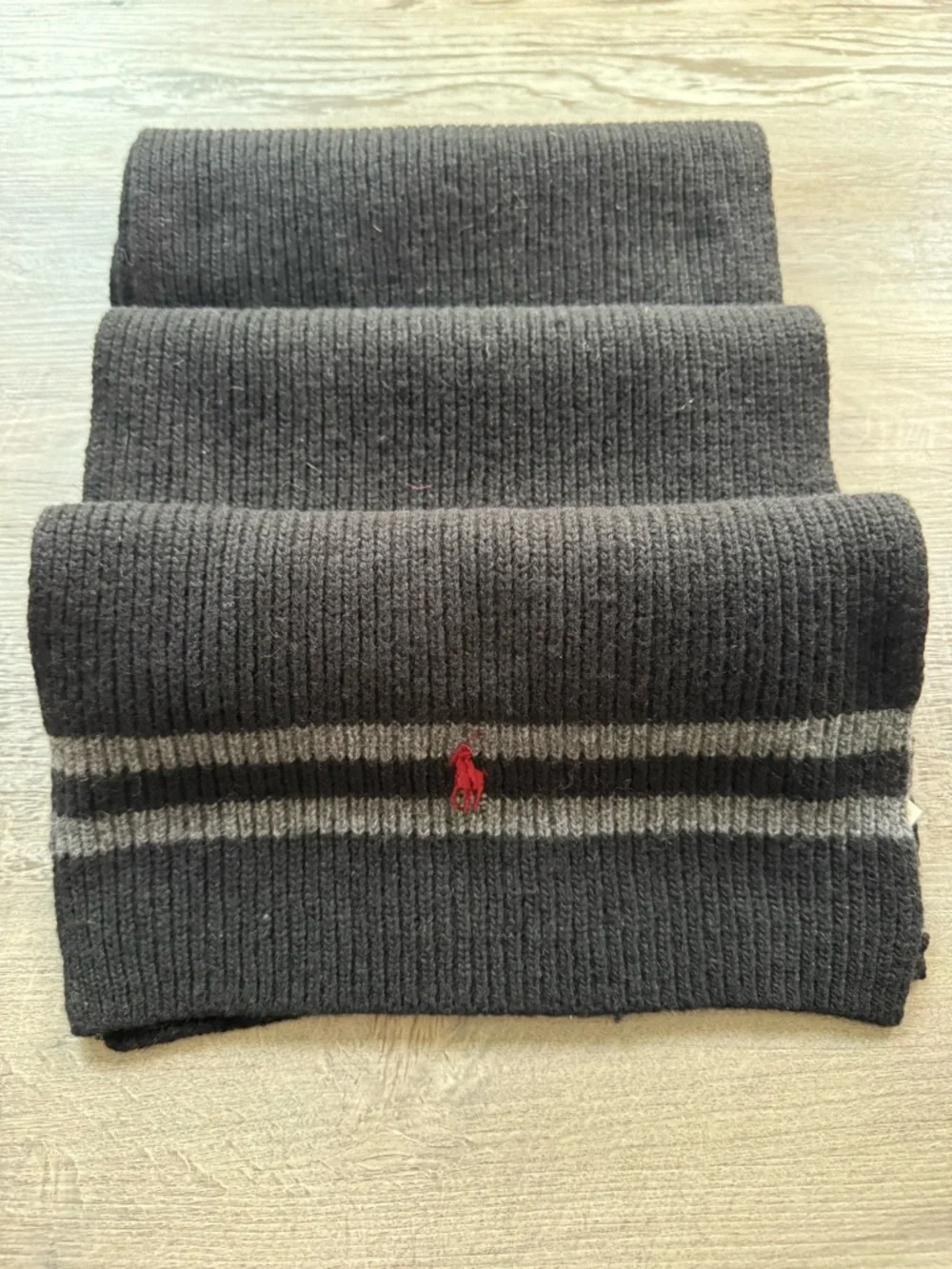 Polo Ralph Lauren Men's Scarf in Black and Gray Stripes. 35% Lambswool, 35%